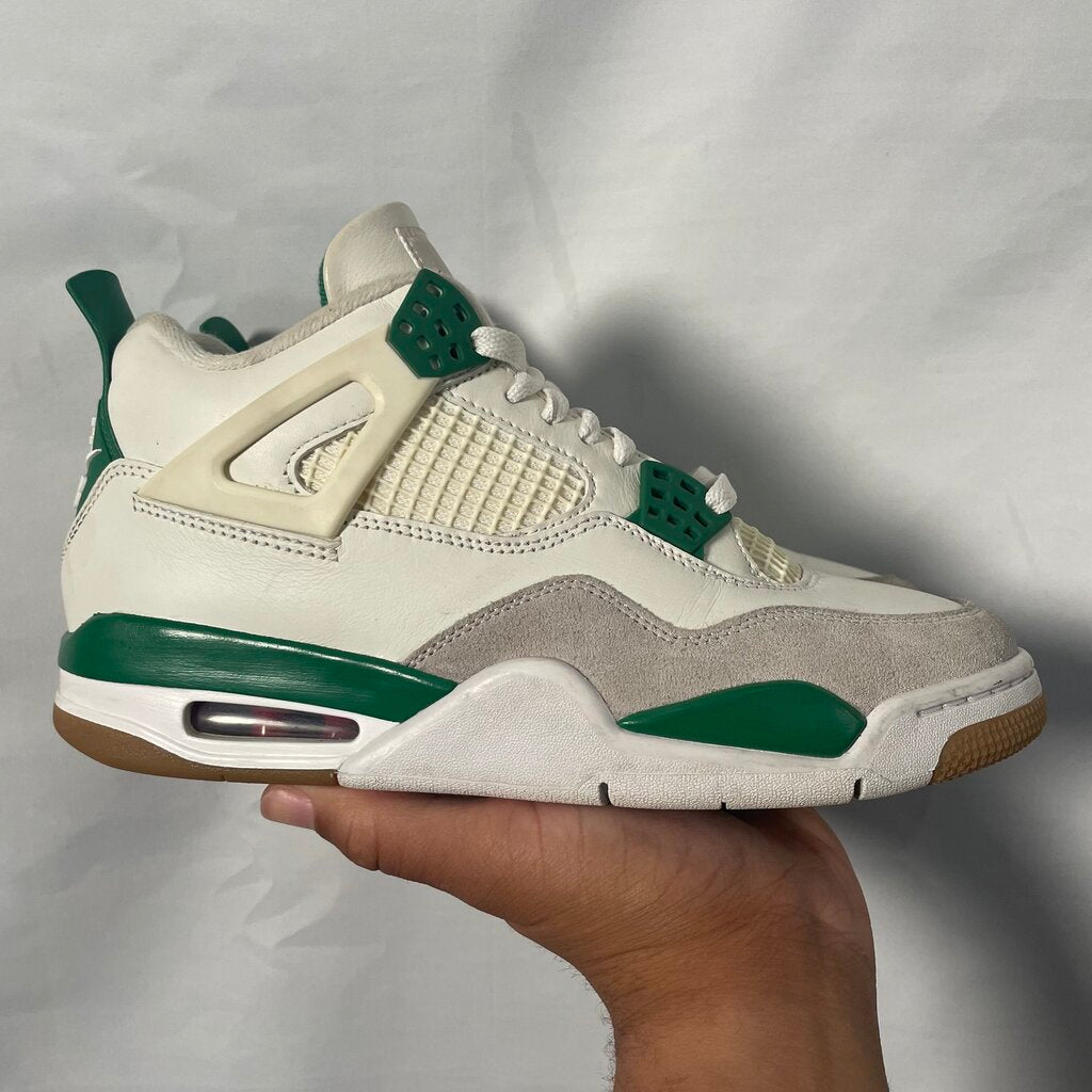 Jordan 4 Pine Green SB Sz. 8 NB
