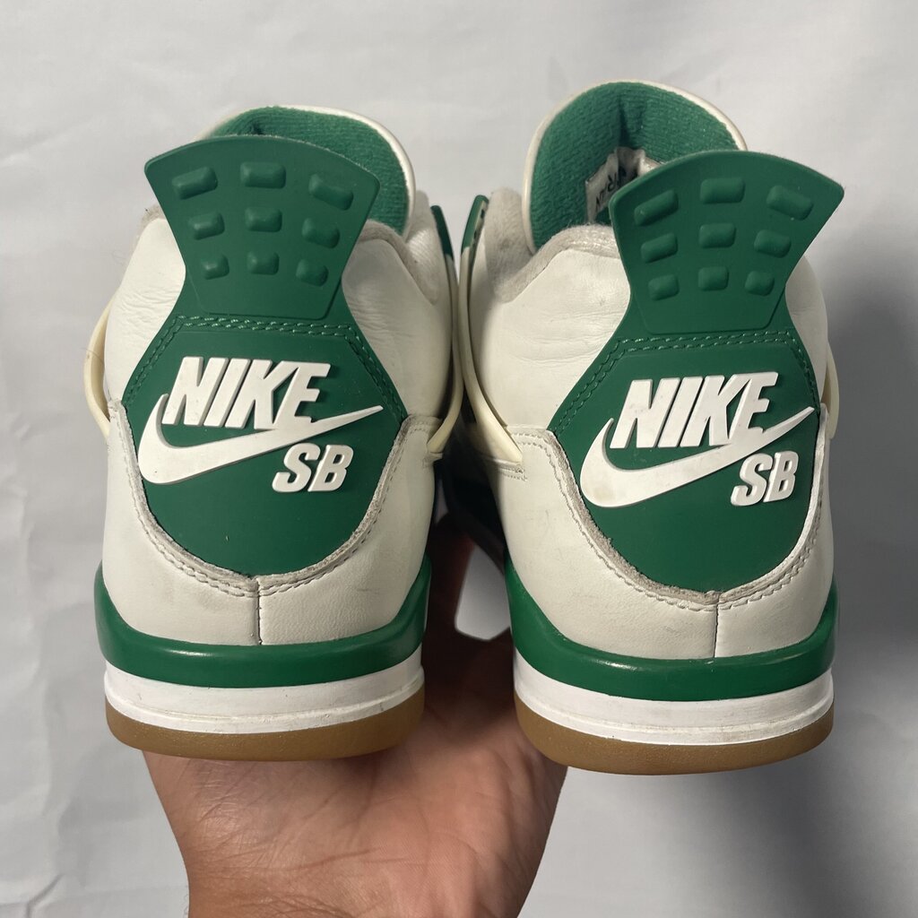Jordan 4 Pine Green SB Sz. 8 NB