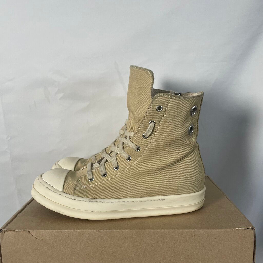 Tan RO Sneakers Sz. 41