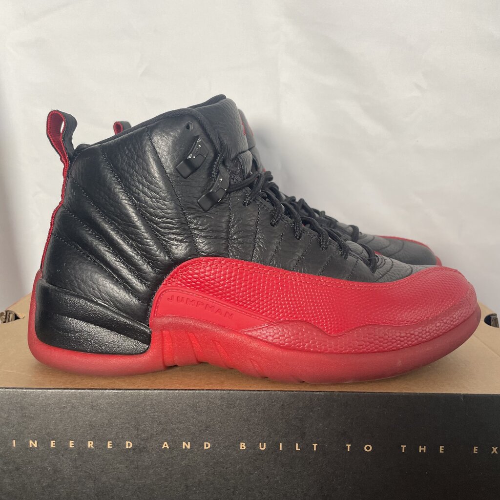 Jordan 12 Flu Game Sz. 7.5