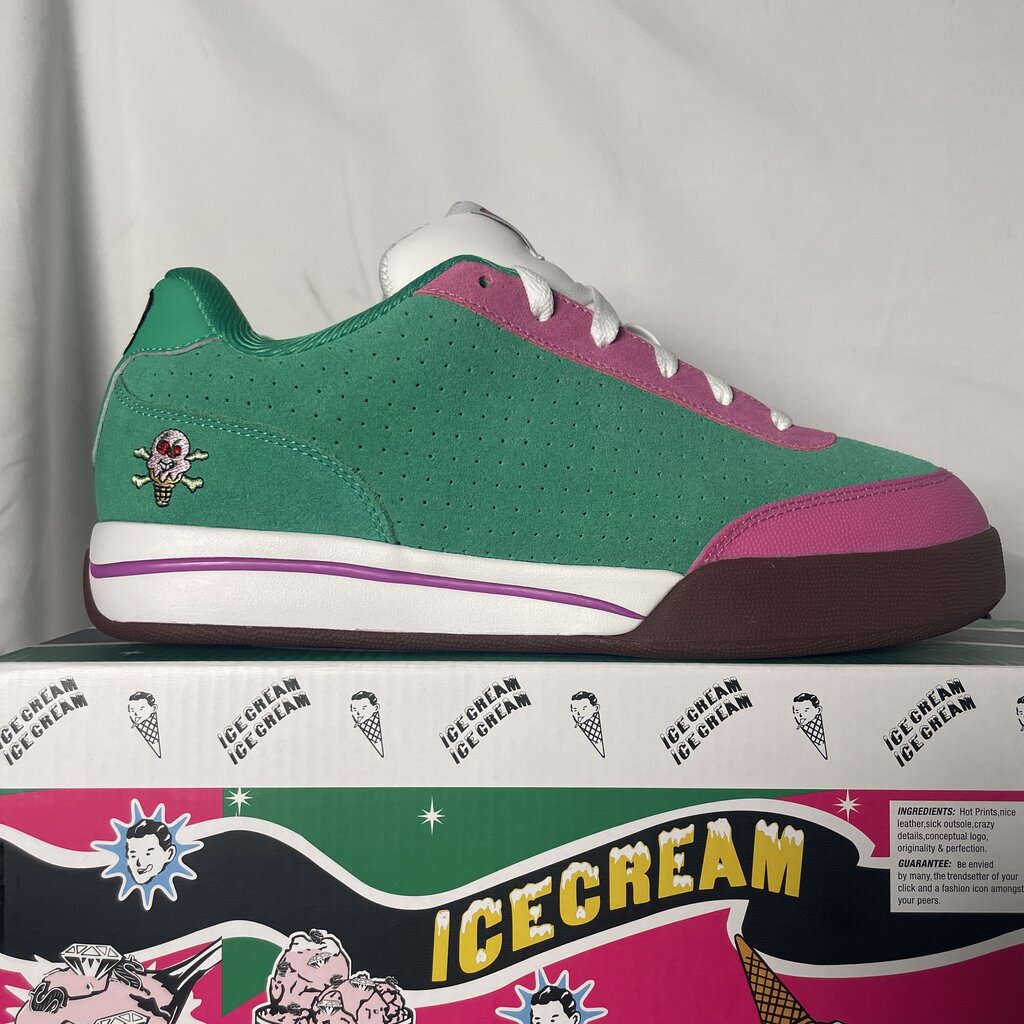 Ice Cream Pink Board Flips Sz. 9