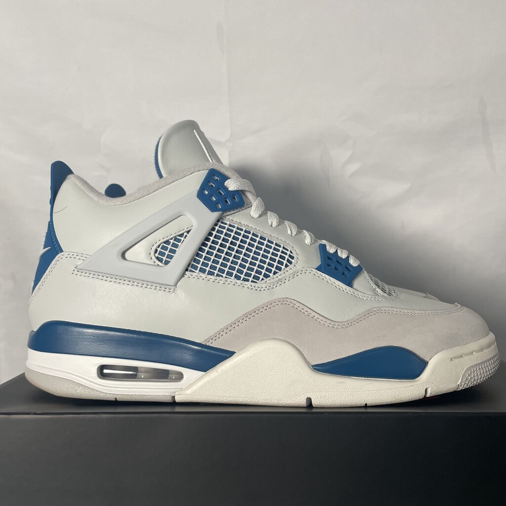 Jordan 4 Military Blue Sz. 13