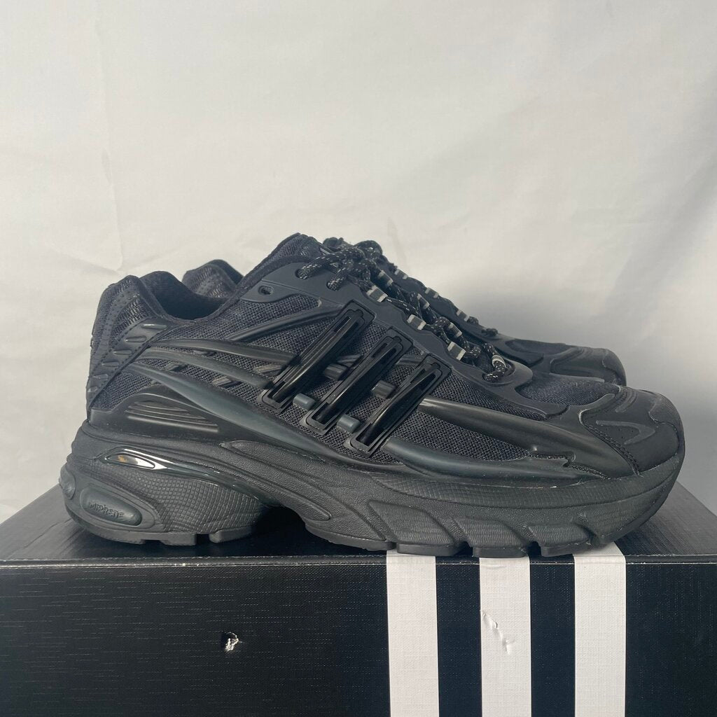 Black Adidas Jellyfish Sz. 11