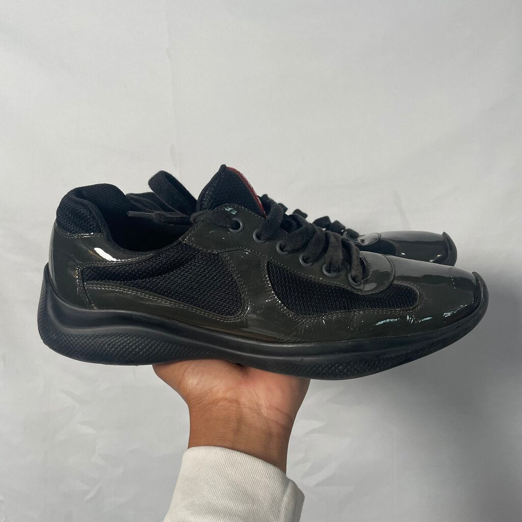 Green n Black Prada Cups Sz. 8(PD)
