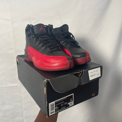 Jordan 12 Flu Game Sz. 6