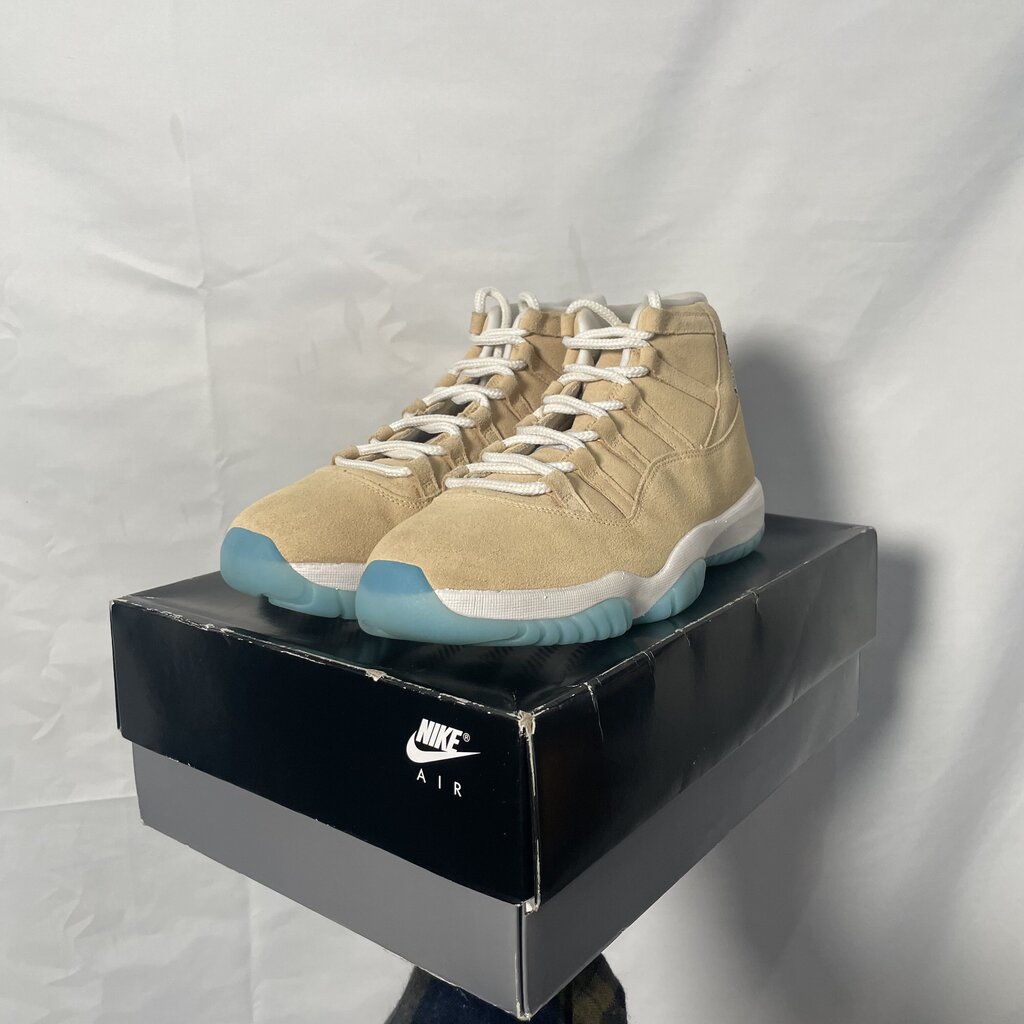 Jordan 11 H Town Sz.10.5