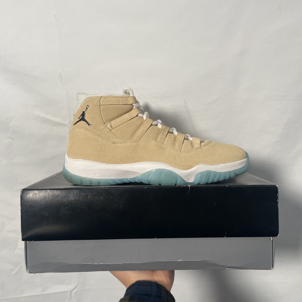 Jordan 11 H Town Sz.10.5