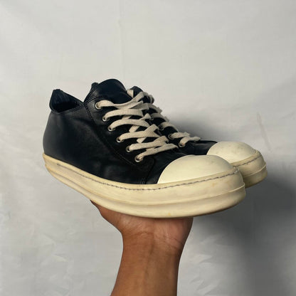 RO Low Ramones Sz. 42.5