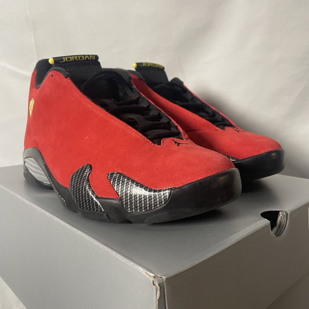 Jordan 14 Ferrari Sz. 12
