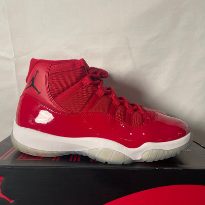Jordan 11 Gym Red Sz. 10.5