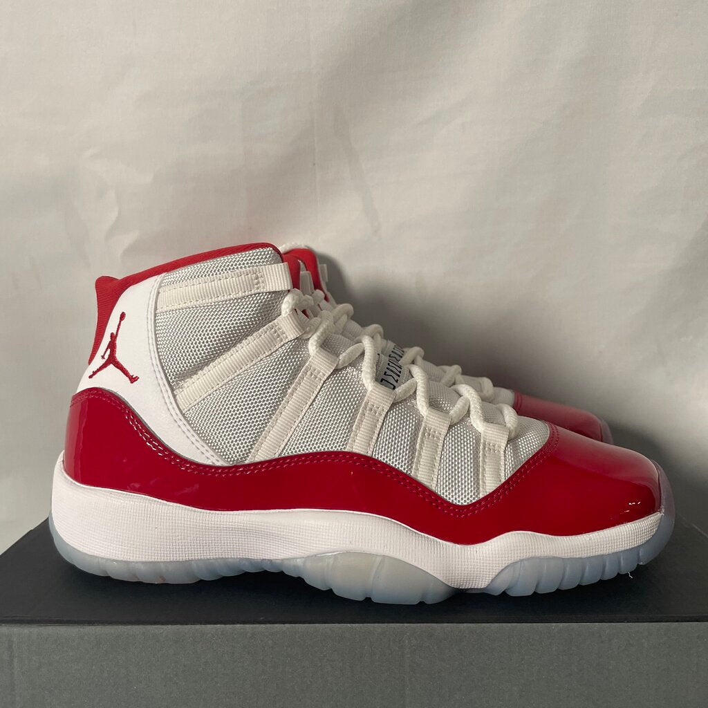 Jordan 11 Cherry Sz. 6y