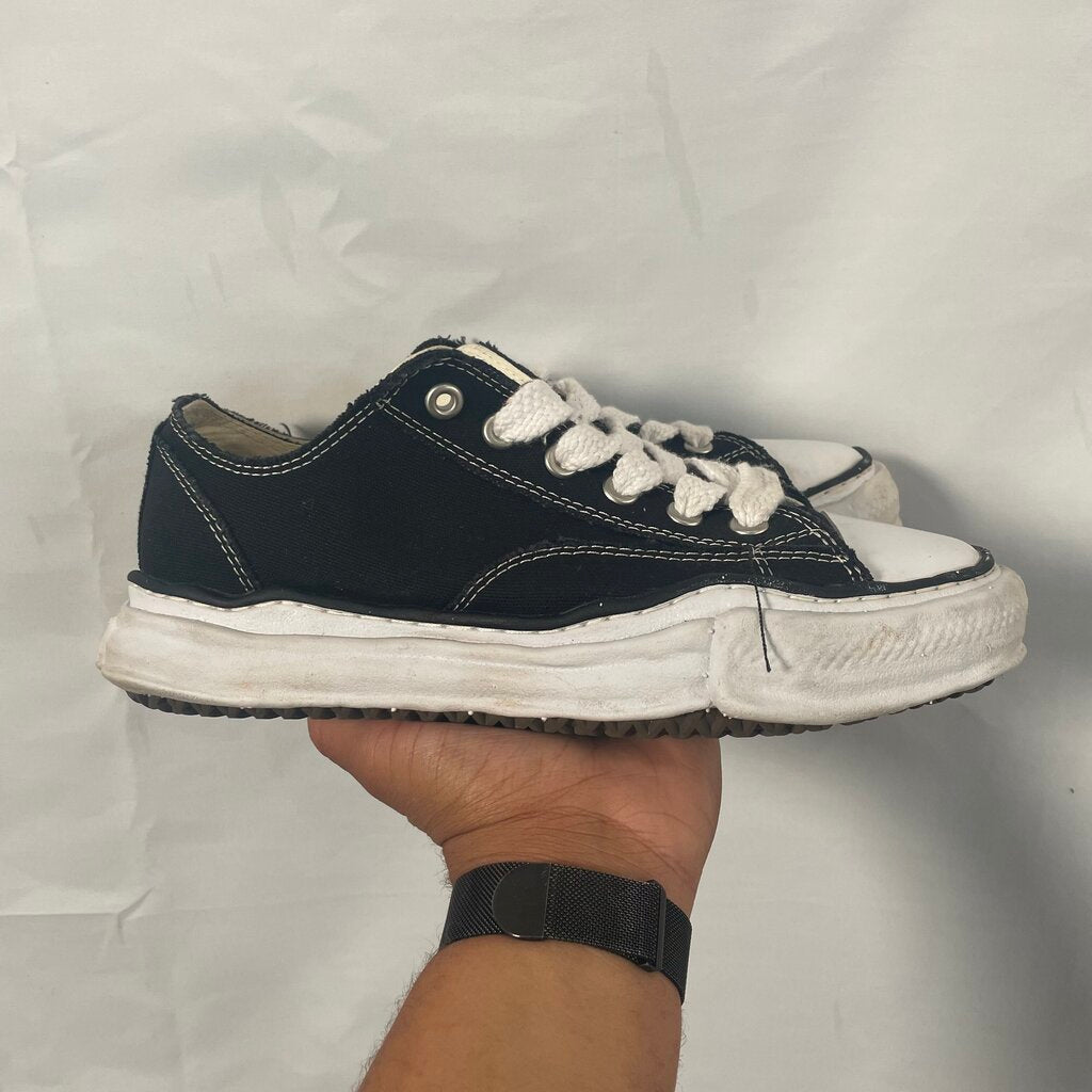 Maison Mihara Sneakers Sz. 42