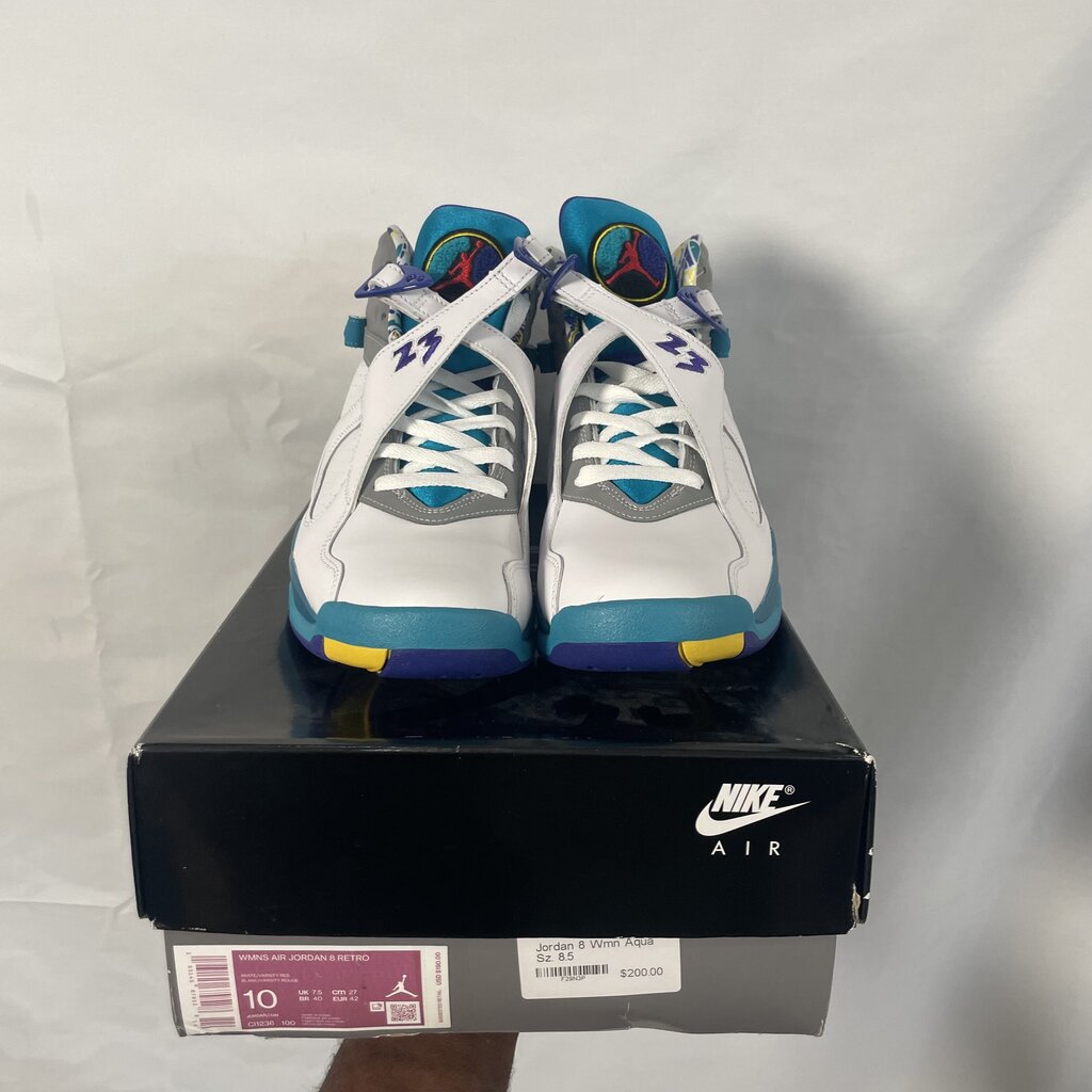 Jordan 8 Wmn Aqua Sz. 8.5