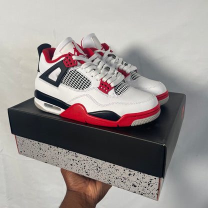 Jordan 4 Fire Red Sz. 8