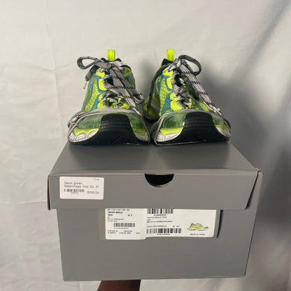 Neon green Balenciaga 3xls Sz. 41
