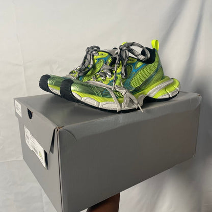 Neon green Balenciaga 3xls Sz. 41