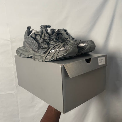 Grey Balenciaga 3XLs Sz. 46