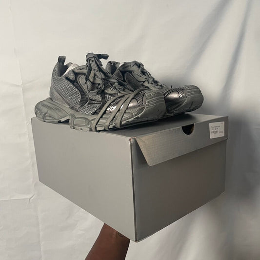 Grey Balenciaga 3XLs Sz. 46