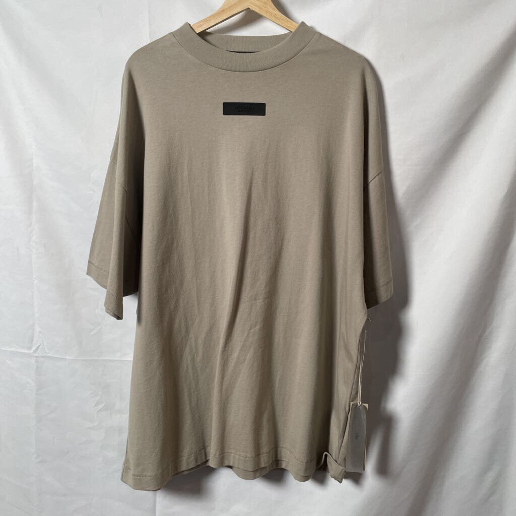 Essentials Tee Sz. M