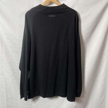 Black Essentials L/s Sz. S