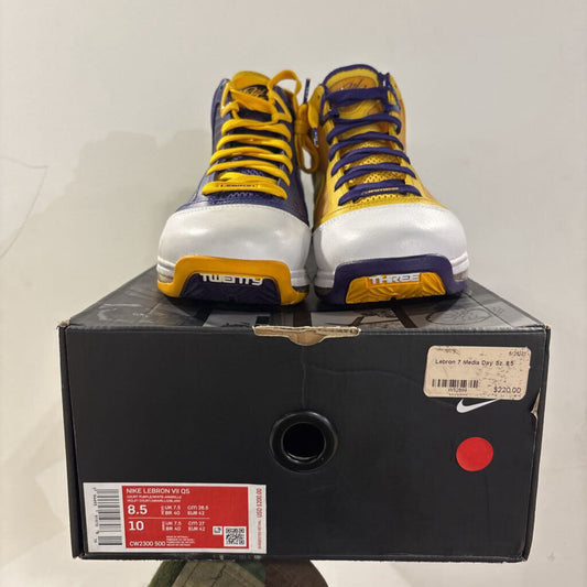 LEBRON 7 MEDIA DAY SZ 8.5
