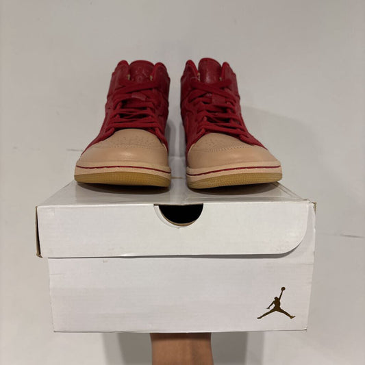 Jordan 1 red gym