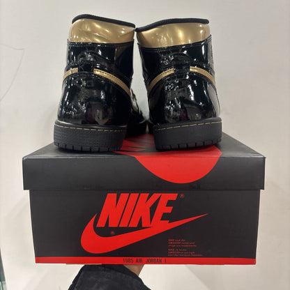 JORDAN 1 METALLIC GOLD SZ 10
