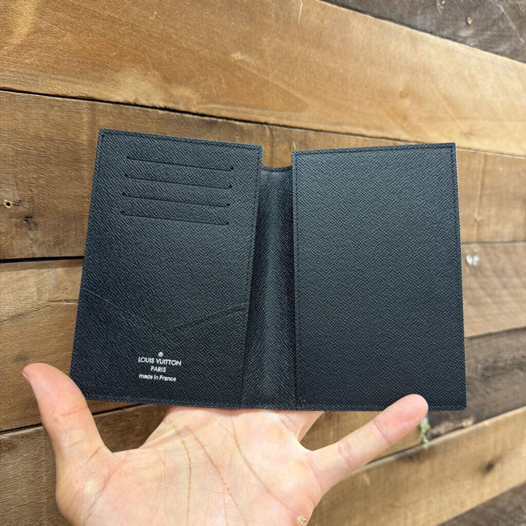 LV PASSPORT WALLET