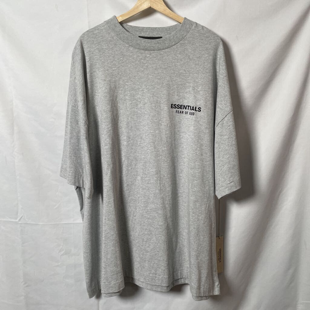 Essentials Grey Tee Sz. L
