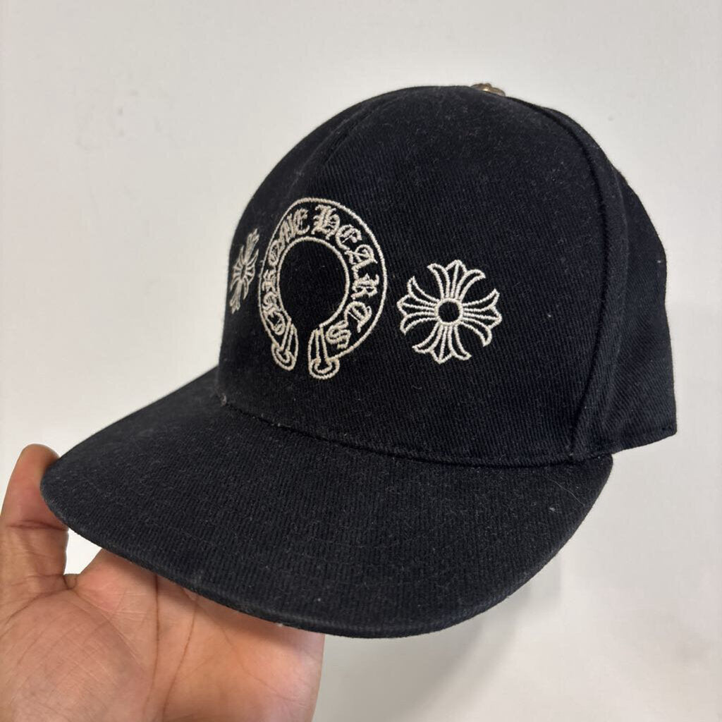 CHROME HEART HAT