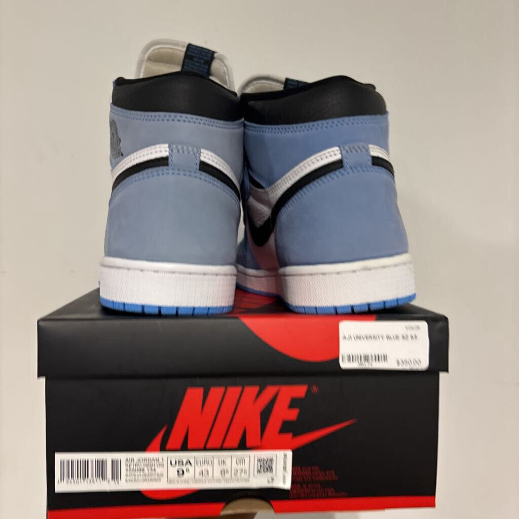 AJ1 UNIVERSITY BLUE SZ 9.5