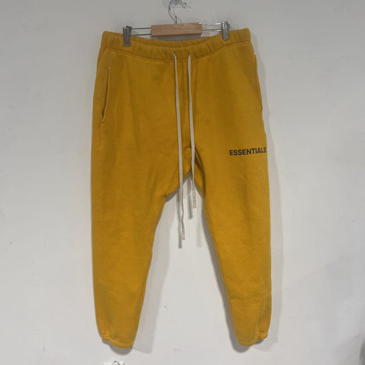 ESSENTIALS SWEATS M