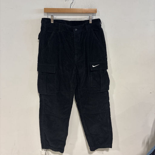 Nike x Supreme Corduroy Pants Sz. M