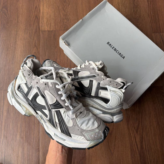 BALENCIAGA RUNNER SZ 44