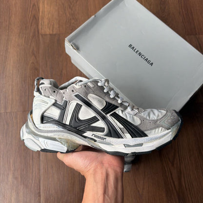 BALENCIAGA RUNNER SZ 44
