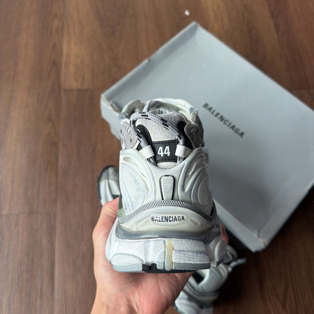 BALENCIAGA RUNNER SZ 44