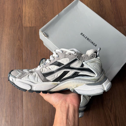 BALENCIAGA RUNNER SZ 44