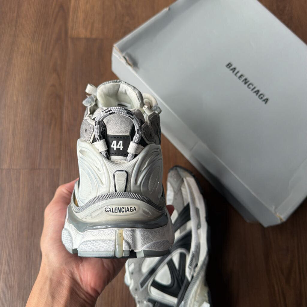 BALENCIAGA RUNNER SZ 44