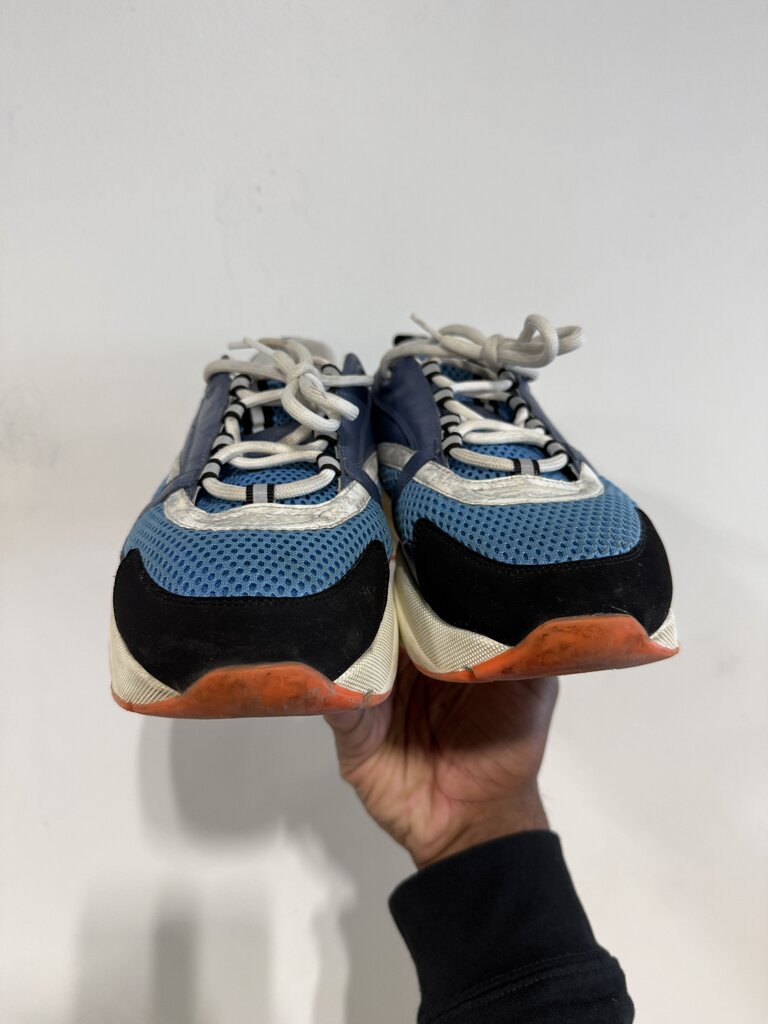 DIOR B22 SIZE 43