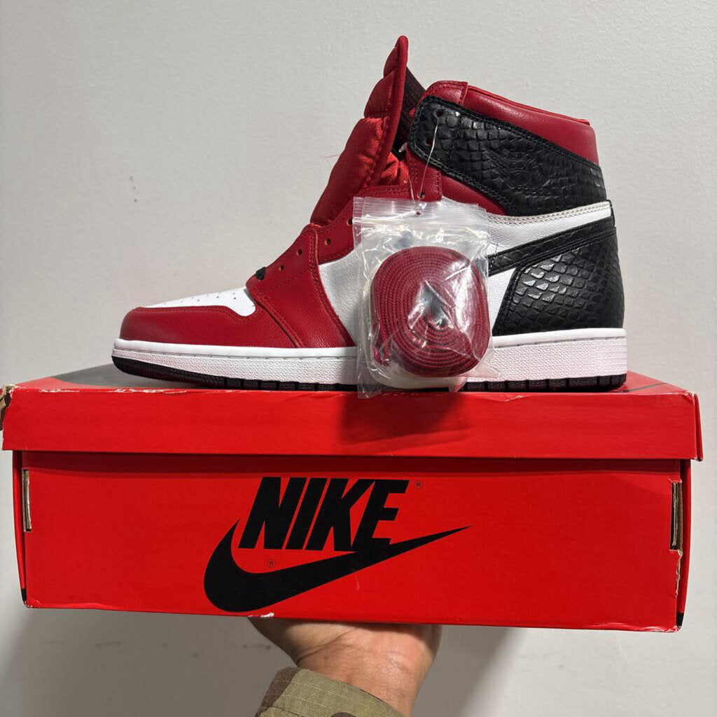 SATIN SNAKE CHICAGO SZ 12W