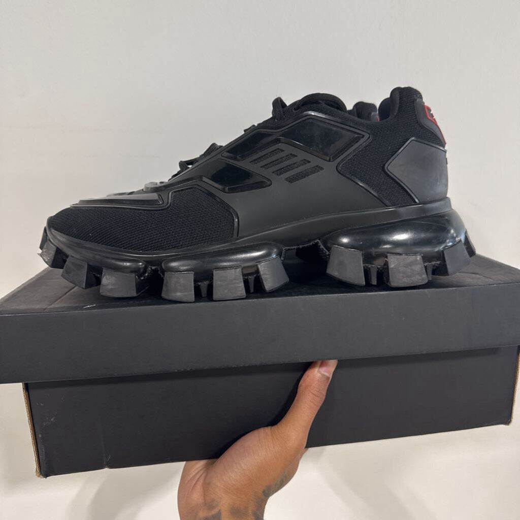 PRADA CLOUDBURST SZ 44