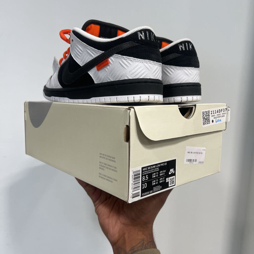 NIKE SB DUNK LOW TIGHTBOOTH SZ 8.5