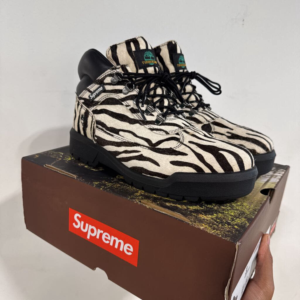 SUPREME TIMBERLAND ZEBRA BOOTS SZ 8