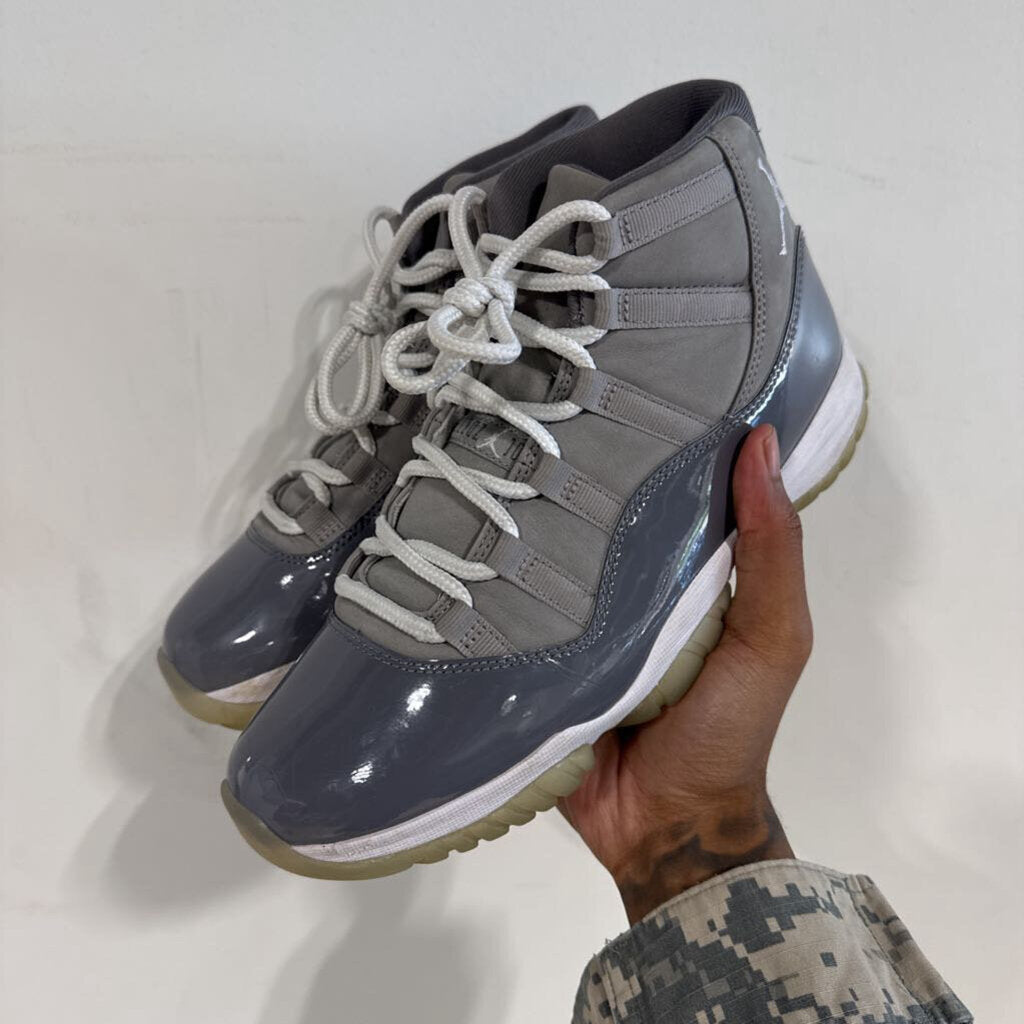 JORDAN 11 COOL GREY SZ 8