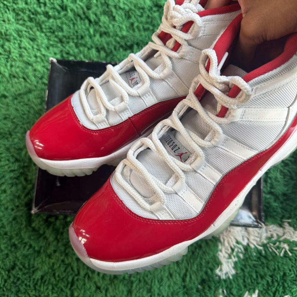 AIR JORDAN 11 " CHERRY " SZ.9.5