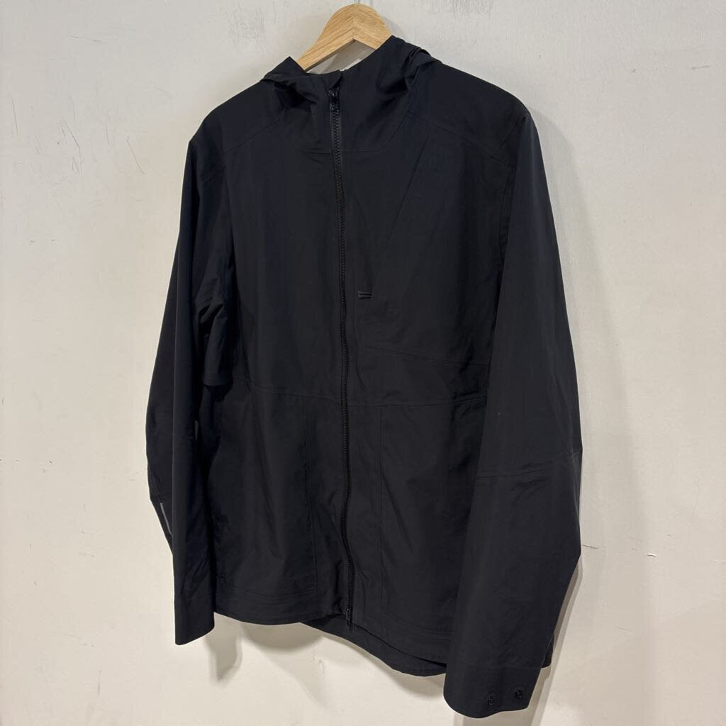 LULULEMON TECH JACKET SZ M