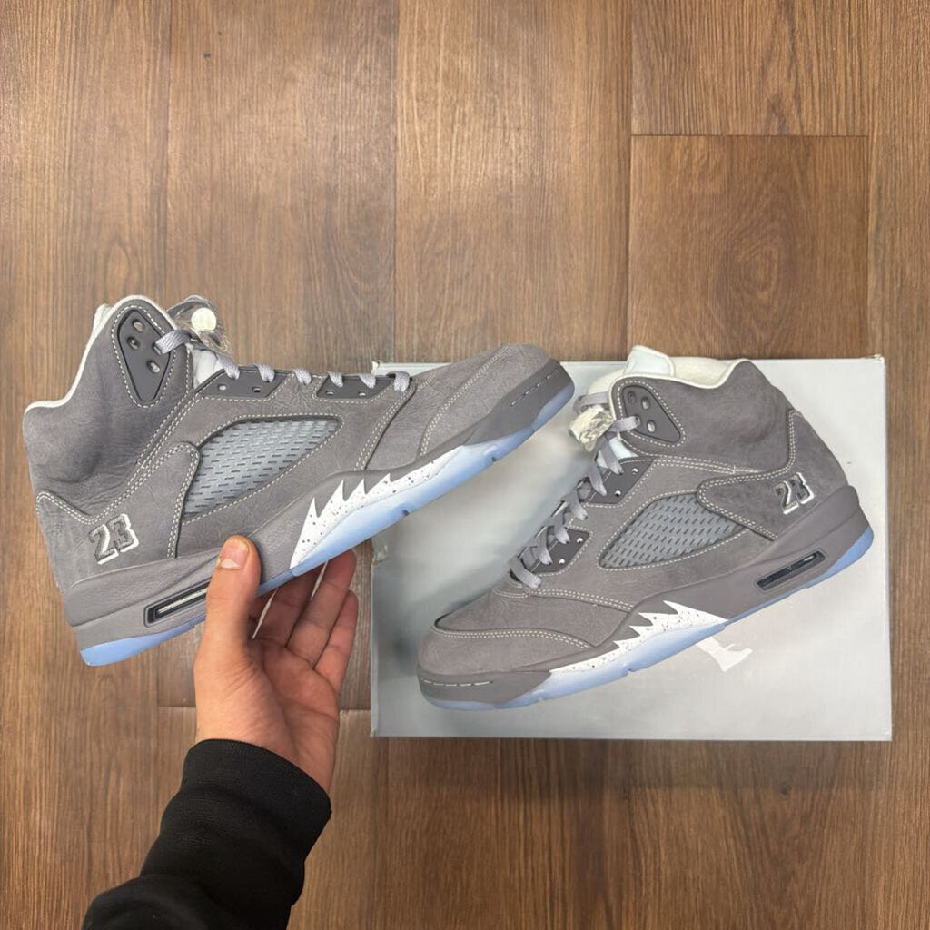 WOLF GREY JORDAN 5 SZ 11.5 (BOX)
