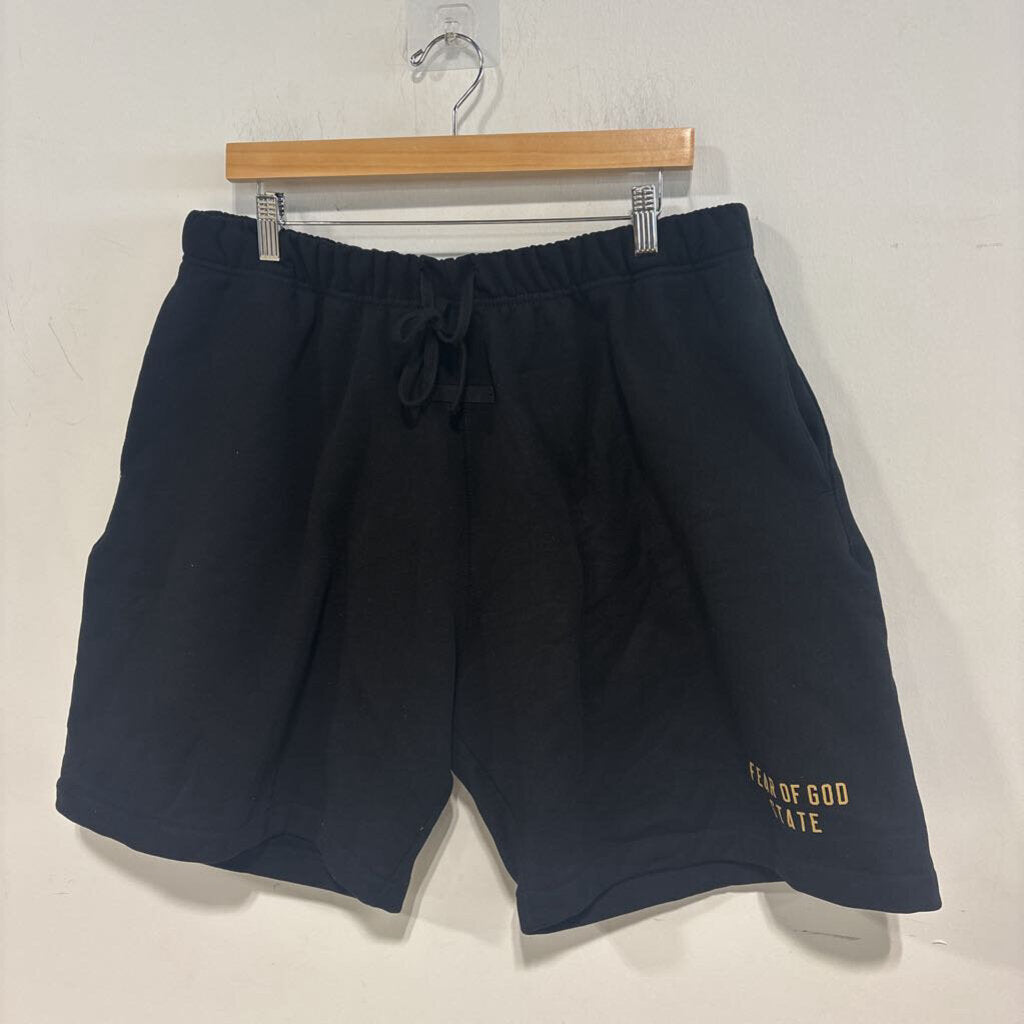 ESSENTIALS SHORTS SZ XL