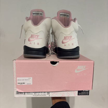 JORDAN 5 SOFT PINK SZ 11