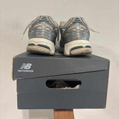 NEW BALANCE 1906R SZ 8.5